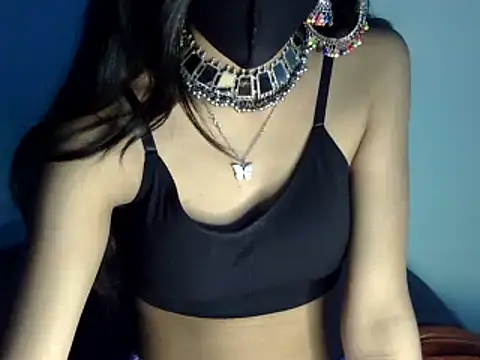 Snapshot of Cute_Alaina chatting on March 2, 7:43 am Cute Alaina online show from March 2, 7:43 am