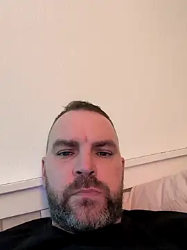 Deeptharot--001 online show from January 14, 8:25 pm