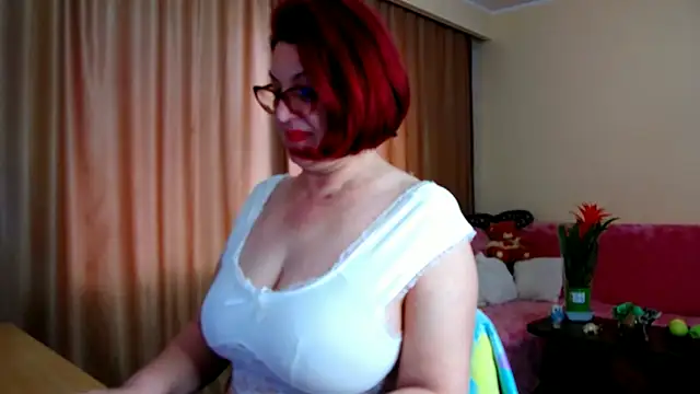 EdithCharm online show from April 3, 1:42 pm