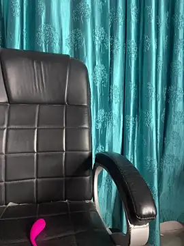 poision51 online show from April 25, 9:56 am