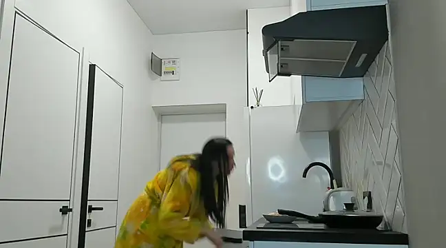 Snapshot of _barbara chatting on January 15, 3:29 pm barbara online show from January 15, 3:29 pm