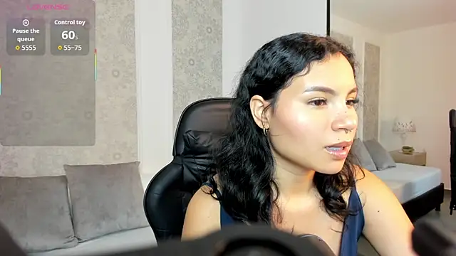 Snapshot of dulce_natyy chatting on October 8, 2:20 am dulce natyy online show from October 8, 2:20 am