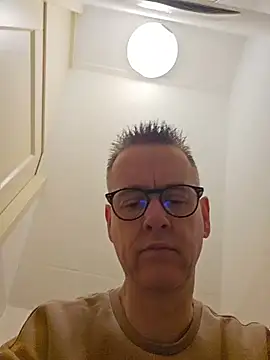 Hectorthyssen1 online show from February 16, 10:44 am