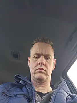 Hectorthyssen1 online show from March 30, 3:02 pm