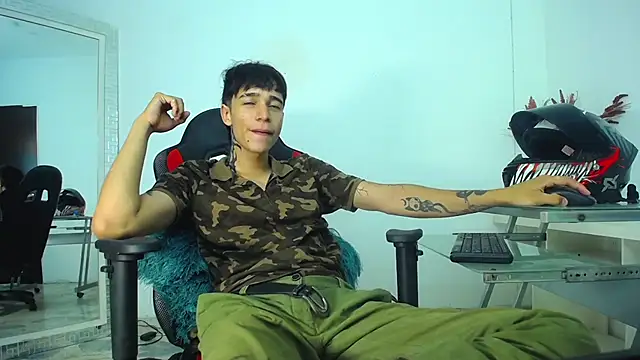 Zacktk7 online show from December 9, 11:13 pm