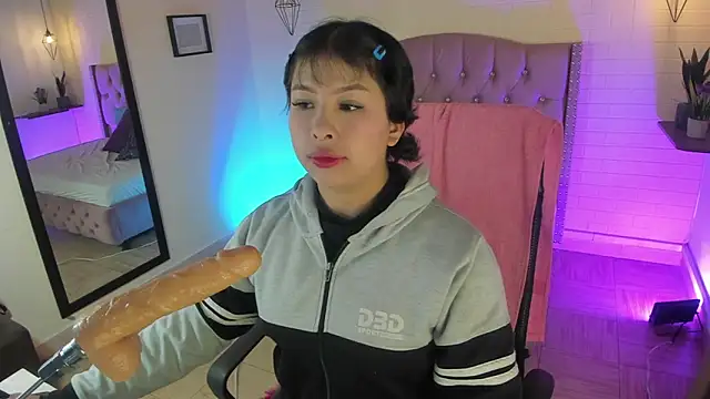 Namiko Park online show from January 13, 12:56 pm