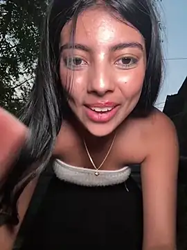 Baby Niels online show from March 12, 11:12 pm