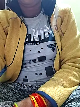 Snapshot of Sexy-Mona2 chatting on December 6, 3:00 pm Sexy-Mona2 online show from December 6, 3:00 pm