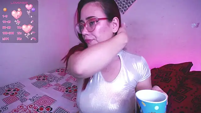 zarquita99 online show from October 31, 9:32 am