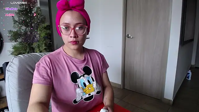 zarquita99 online show from January 11, 7:41 pm