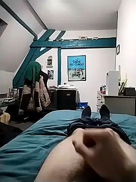 JulesG18 online show from March 3, 9:31 pm