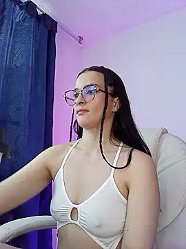 mariaan m  online show from November 8, 9:13 pm