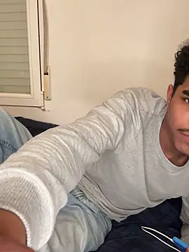 Snapshot of Ryan-hot chatting on March 14, 5:13 pm Ryan-hot online show from March 14, 5:13 pm