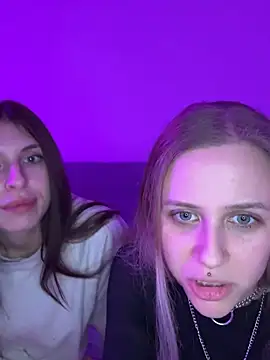 lunawolf21 online show from January 14, 7:21 pm