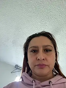 Snapshot of Keittly_ chatting on December 9, 3:11 pm Keittly online show from December 9, 3:11 pm
