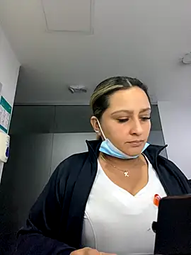 Snapshot of Keittly_ chatting on October 9, 2:20 am Keittly online show from October 9, 2:20 am