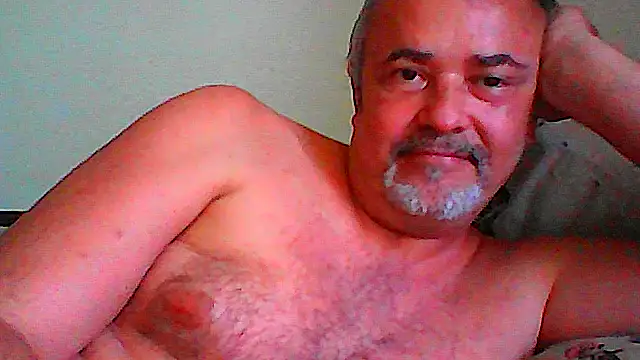 Snapshot of GayPourToi chatting on October 18, 3:57 pm GayPourToi online show from October 18, 3:57 pm