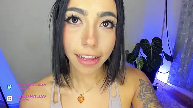 Snapshot of AndreaVelasco chatting on January 30, 11:13 pm AndreaVelasco online show from January 30, 11:13 pm