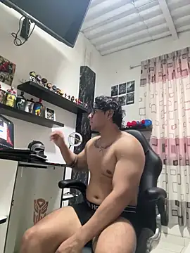 ikkipro online show from February 28, 11:39 pm