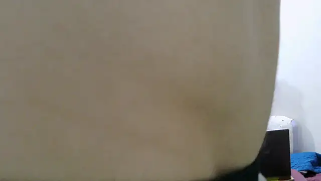 luxandracon23 online show from April 13, 8:09 am