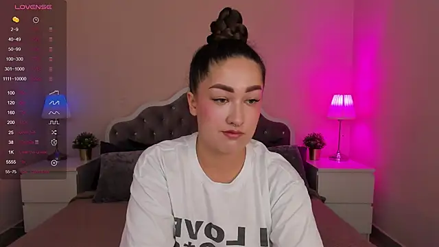 Aria Blisss online show from September 11, 11:49 pm