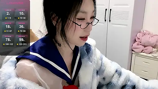 MMiao-66u online show from February 7, 3:52 pm