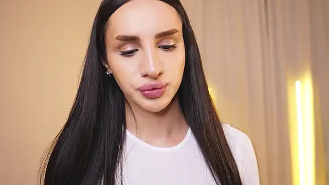 Kim Oberlin  online show from October 21, 11:33 am