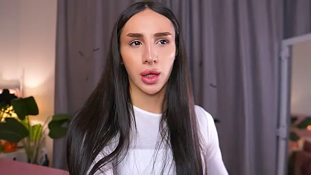 Kim Oberlin  online show from November 1, 11:12 am