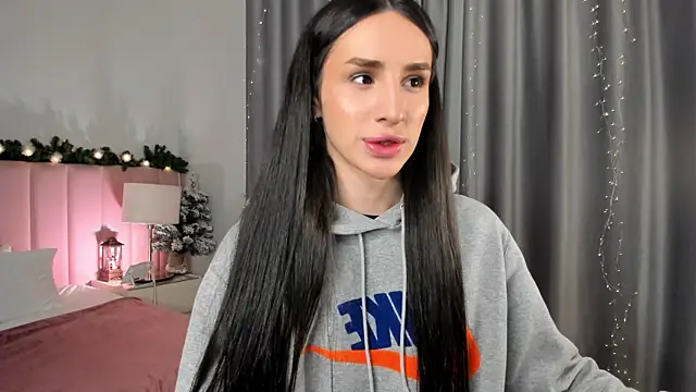 Kim Oberlin  online show from January 10, 11:34 am