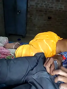 kumarigirl online show from October 18, 4:30 pm