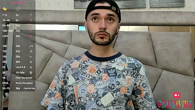 Snapshot of jakemagnus chatting on February 7, 5:51 pm jakemagnus online show from February 7, 5:51 pm