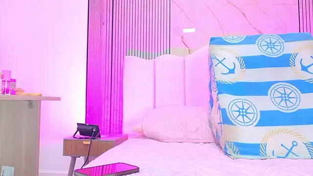 Snapshot of Sofia_martiin chatting on February 10, 3:10 am Sofia martiin online show from February 10, 3:10 am