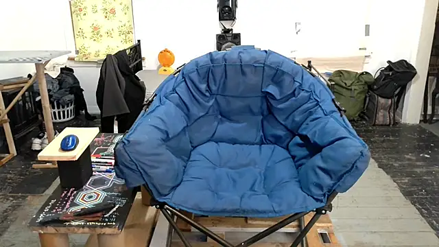 Snapshot of ScubaStevex chatting on January 18, 7:26 pm ScubaStevex online show from January 18, 7:26 pm