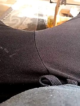 ich411983 online show from November 12, 10:04 am