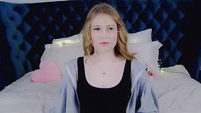 SelinSwarovski online show from March 11, 8:42 pm