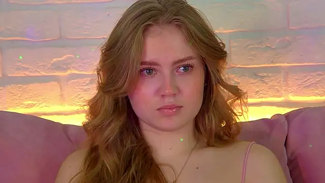 SelinSwarovski online show from November 4, 8:19 pm