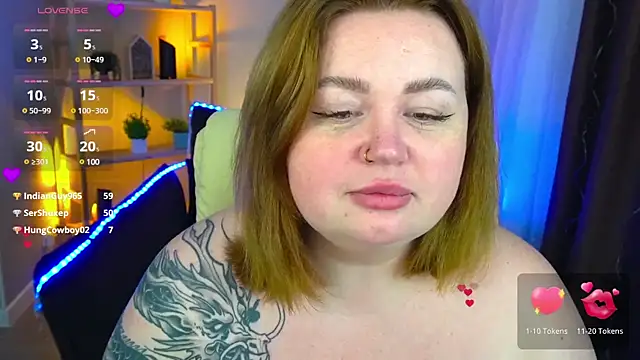 ZaraReignn online show from January 6, 12:05 am