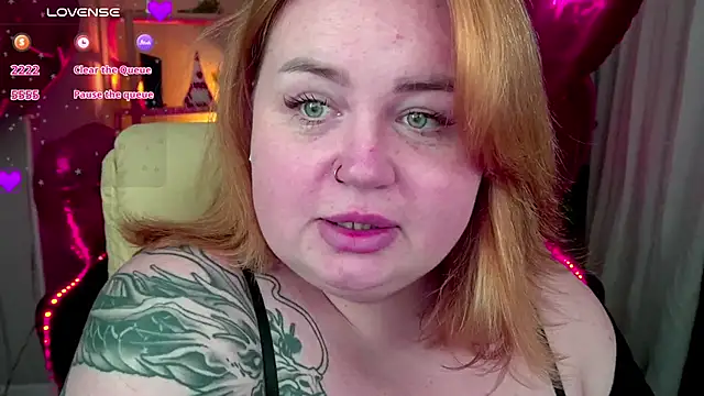 ZaraReignn online show from February 15, 12:26 am