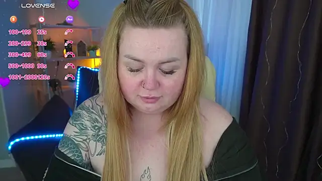 ZaraReignn online show from March 17, 4:19 am