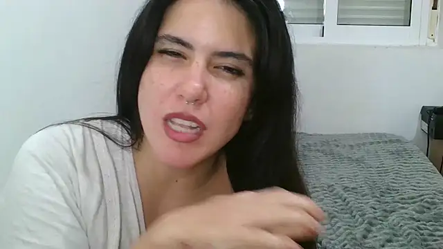 AbyCarson online show from December 24, 3:26 pm