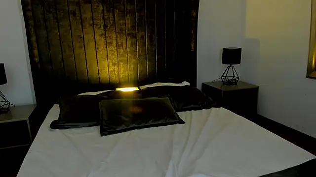 NataGarcia online show from February 24, 8:25 pm