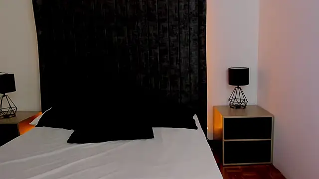 NataGarcia online show from October 29, 9:38 pm