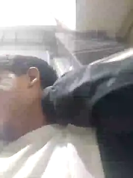 Snapshot of sailord chatting on January 7, 2:41 pm sailord online show from January 7, 2:41 pm