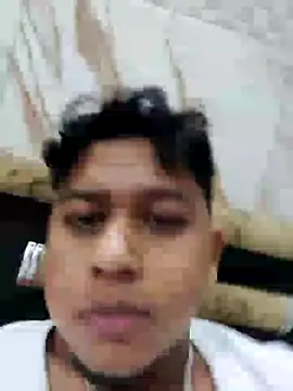 Snapshot of sailord chatting on January 17, 6:33 pm sailord online show from January 17, 6:33 pm