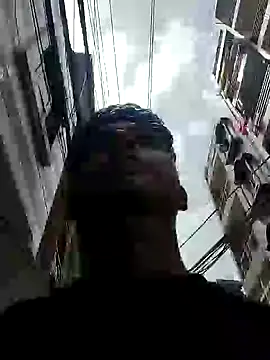 Snapshot of sailord chatting on March 30, 6:58 am sailord online show from March 30, 6:58 am