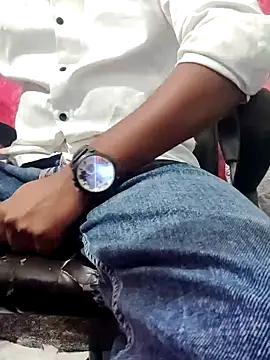 Snapshot of sailord chatting on April 1, 4:46 am sailord online show from April 1, 4:46 am