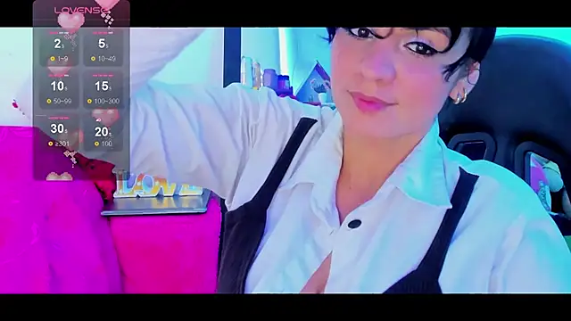 elissa iris online show from February 1, 2:32 am