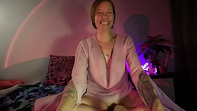 SexyExclusiveflower online show from February 13, 8:05 pm