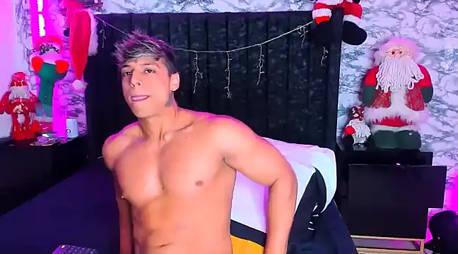 Owen Muzcle online show from December 12, 9:51 am