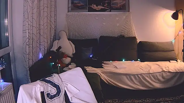 KatiKate online show from December 16, 4:27 pm